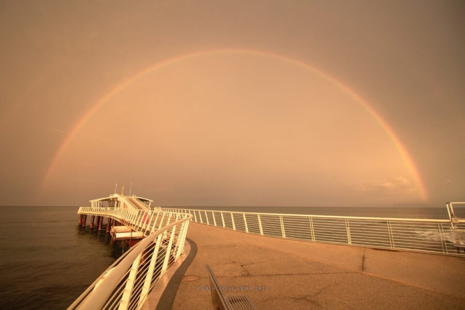 Arcobaleno Sopra Al Pontile Di Lido Di Camaiore