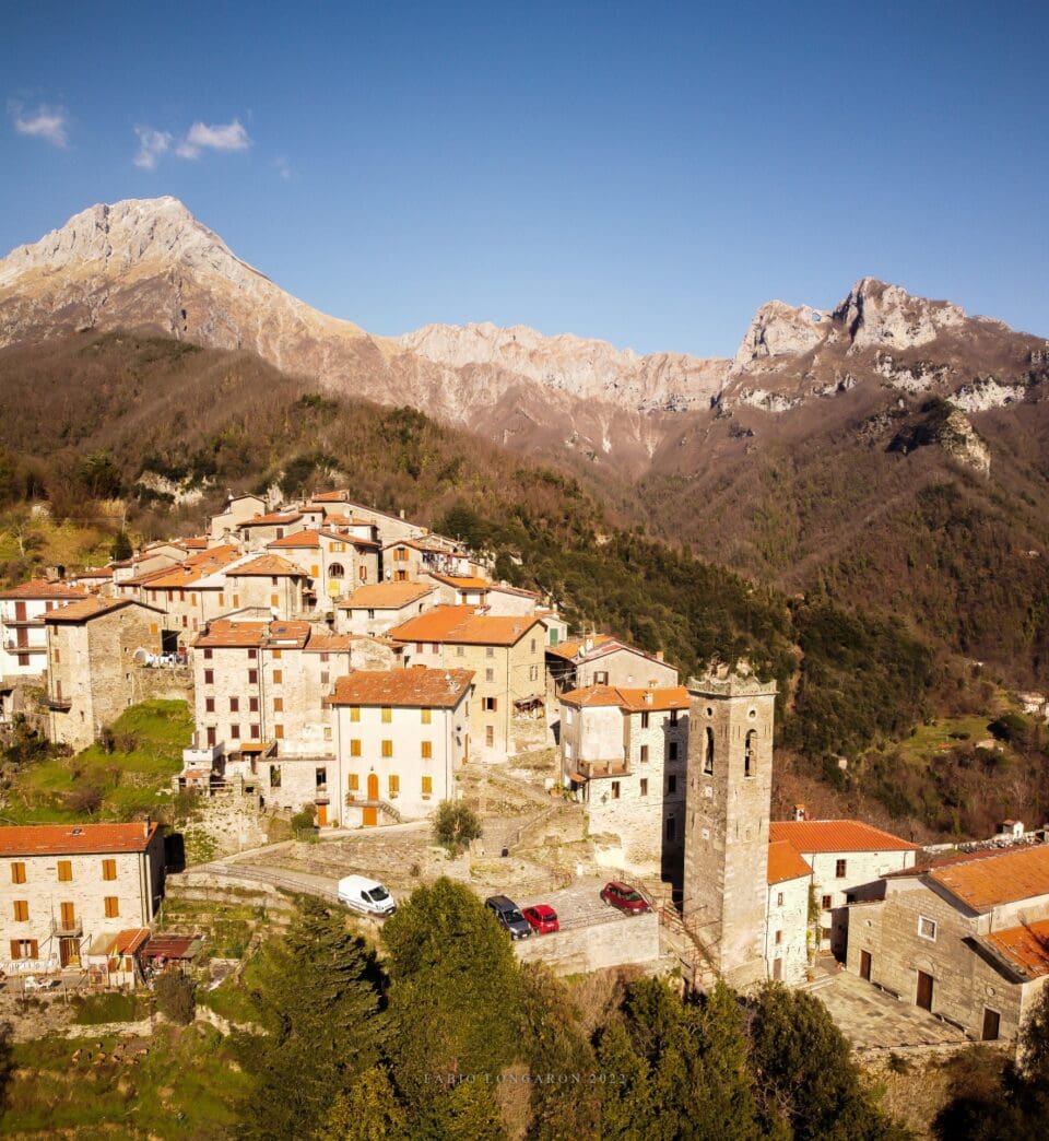 Veduta Aerea Del Paese Di Pruno, Comune Di Stazzema, Alta Versilia